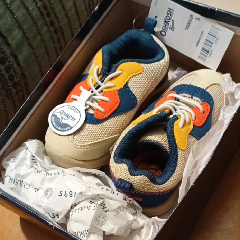 OshKosh B'gosh Navy and Tan Kids Sneakers- New in Box